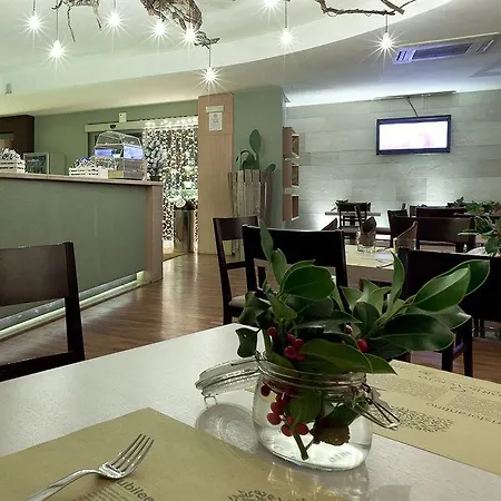 Evoluzione Food And More 3*